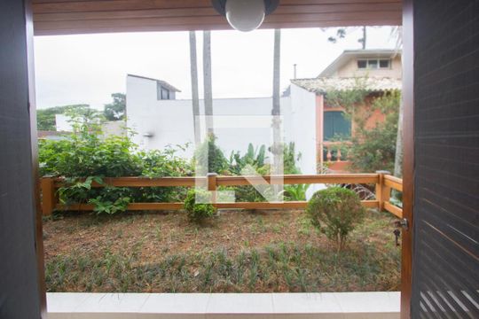 Varanda Suíte 1 de casa à venda com 4 quartos, 400m² em Santo Amaro, São Paulo