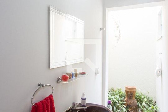 Lavabo de casa à venda com 4 quartos, 400m² em Santo Amaro, São Paulo