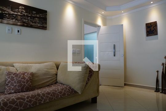 Sala de casa à venda com 4 quartos, 100m² em Vila Roque, São Paulo