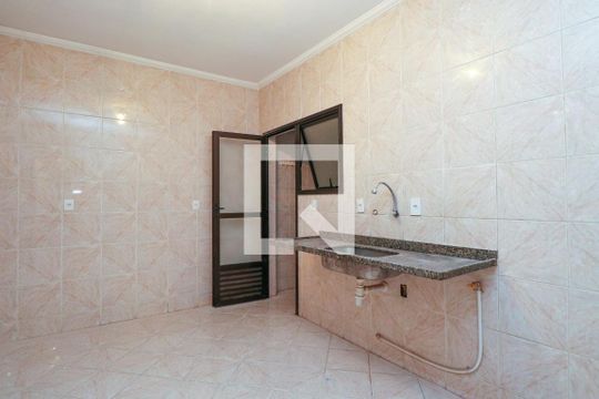 Cozinha de apartamento para alugar com 2 quartos, 79m² em Nova Gerty, São Caetano do Sul