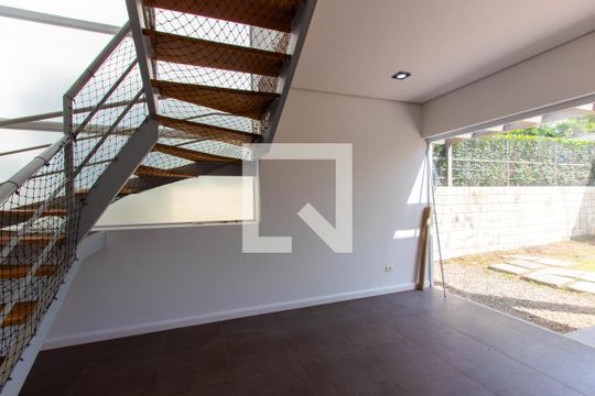 Sala de Jantar de casa de condomínio para alugar com 2 quartos, 260m² em Jardim Pioneira, Cotia