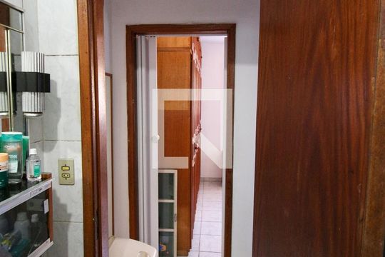 Banheiro de casa de condomínio à venda com 2 quartos, 91m² em Itaquera, São Paulo