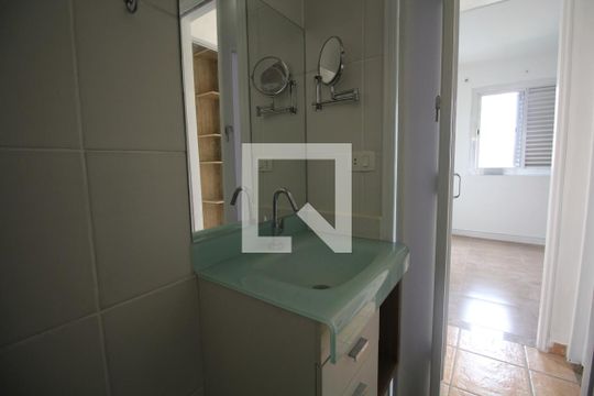 Banheiro de apartamento para alugar com 2 quartos, 65m² em Vila Mariana, São Paulo