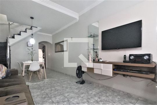 Sala de casa à venda com 3 quartos, 225m² em Jardim Leila, Guarulhos