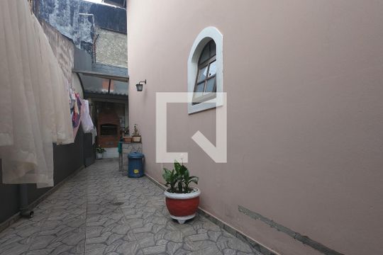 Área de Serviço de casa à venda com 3 quartos, 225m² em Jardim Leila, Guarulhos