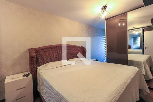 Suíte 1 de apartamento para alugar com 4 quartos, 160m² em Jardim Ampliação, São Paulo