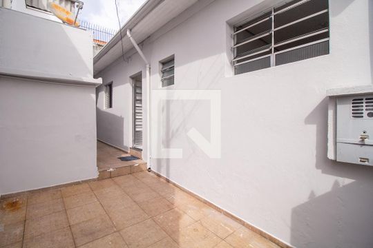 Garagem de casa para alugar com 1 quarto, 65m² em Chácara Mafalda, São Paulo