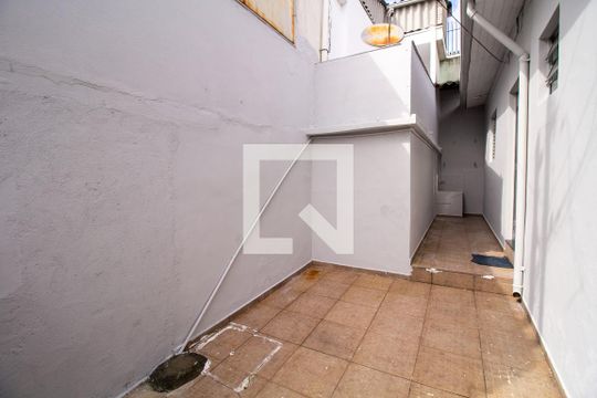 Garagem de casa para alugar com 1 quarto, 65m² em Chácara Mafalda, São Paulo