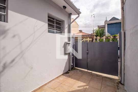 Garagem de casa para alugar com 1 quarto, 65m² em Chácara Mafalda, São Paulo