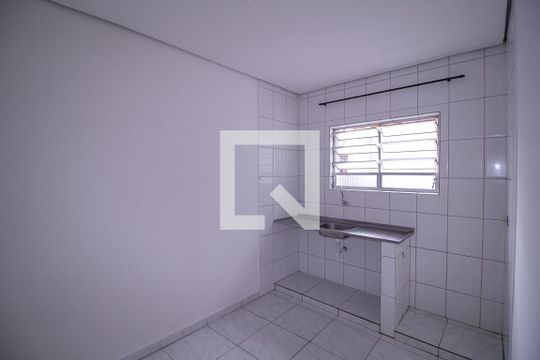 Cozinha de casa para alugar com 1 quarto, 65m² em Chácara Mafalda, São Paulo