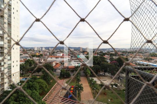 Vista Quarto 1 de apartamento para alugar com 2 quartos, 48m² em Parque Edu Chaves, São Paulo