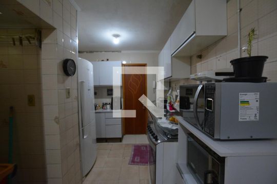 Cozinha de apartamento à venda com 1 quarto, 90m² em Penha Circular, Rio de Janeiro