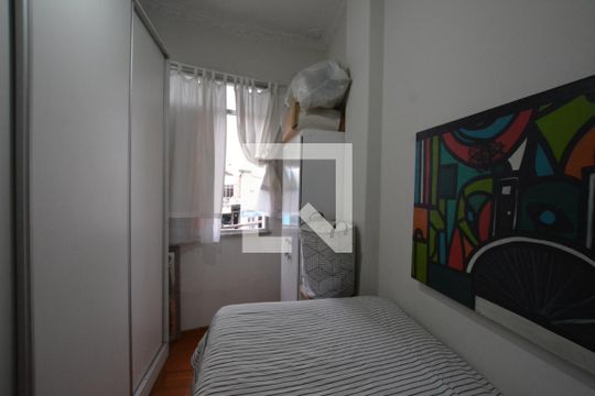 Quarto de Serviço de apartamento à venda com 1 quarto, 90m² em Penha Circular, Rio de Janeiro
