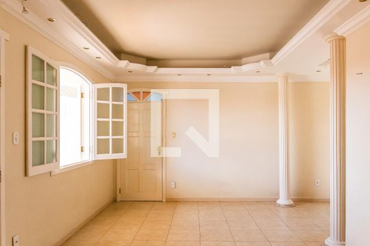 Apartamento para alugar com 4 quartos, 150m² em São Salvador, Belo Horizonte
