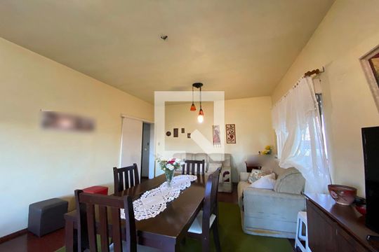 Sala de casa à venda com 6 quartos, 300m² em Rio Branco, Novo Hamburgo