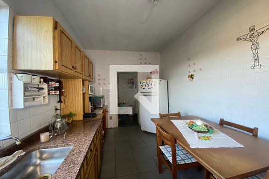 Cozinha de casa à venda com 6 quartos, 300m² em Rio Branco, Novo Hamburgo