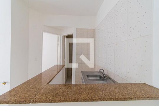 Cozinha de apartamento para alugar com 1 quarto, 34m² em Bela Vista, São Paulo