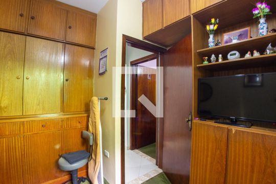 Quarto 2 de casa à venda com 5 quartos, 320m² em Parque Peruche, São Paulo