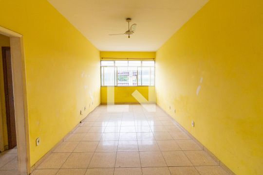 Sala de apartamento à venda com 2 quartos, 76m² em São Cristóvão, Rio de Janeiro