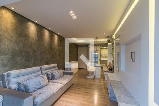 Sala de apartamento à venda com 3 quartos, 90m² em Passo da Areia, Porto Alegre
