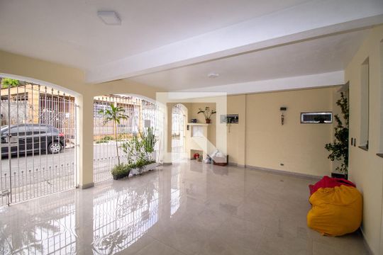 Garagem de casa à venda com 3 quartos, 299m² em São Lucas, São Paulo