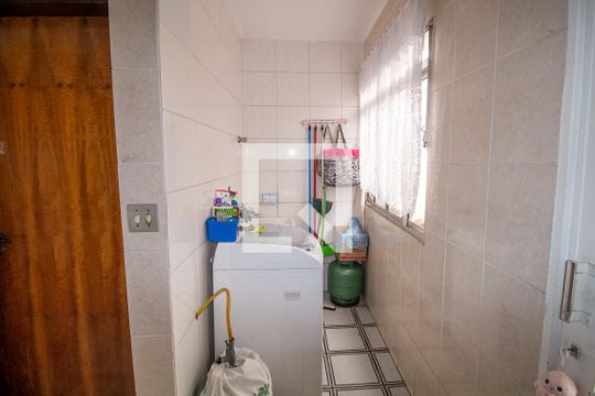 Área de Serviço de casa à venda com 3 quartos, 299m² em São Lucas, São Paulo