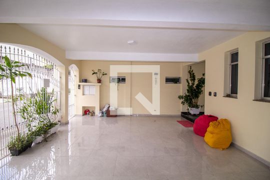 Garagem de casa à venda com 3 quartos, 299m² em São Lucas, São Paulo