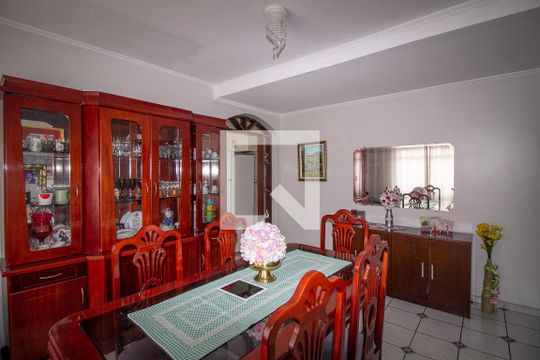 Sala de Jantar de casa à venda com 3 quartos, 299m² em São Lucas, São Paulo