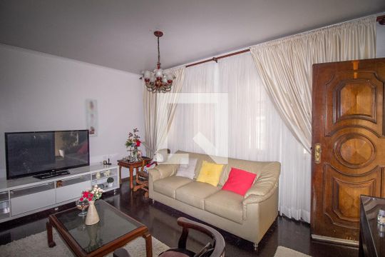 Sala de Estar de casa à venda com 3 quartos, 299m² em São Lucas, São Paulo