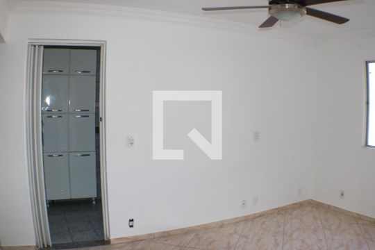 Sala de apartamento à venda com 2 quartos, 55m² em Taquara, Rio de Janeiro