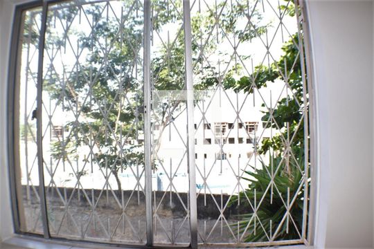 Quarto 1 de apartamento à venda com 2 quartos, 55m² em Taquara, Rio de Janeiro