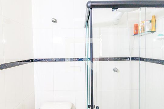 Banheiro 1 de casa à venda com 3 quartos, 198m² em Jardim Casablanca, São Paulo
