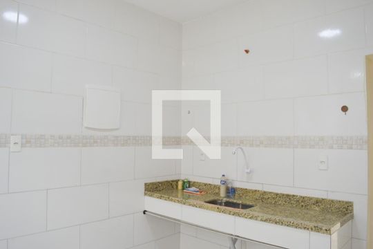 Apartamento para alugar com 2 quartos, 100m² em Cordovil, Rio de Janeiro