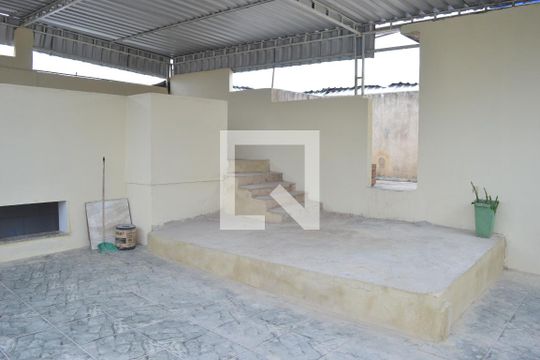 Apartamento para alugar com 2 quartos, 100m² em Cordovil, Rio de Janeiro