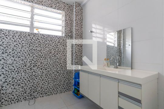 Banheiro de apartamento à venda com 3 quartos, 145m² em Bela Vista, São Paulo