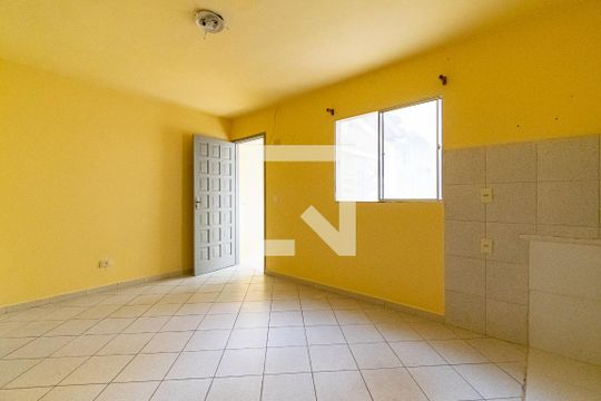 Sala/Quarto de casa para alugar com 1 quarto, 30m² em Vila da Saúde, São Paulo