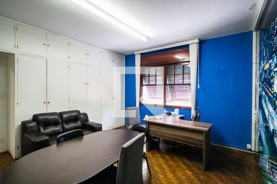 Suíte de casa à venda com 4 quartos, 340m² em Centro, Santo André