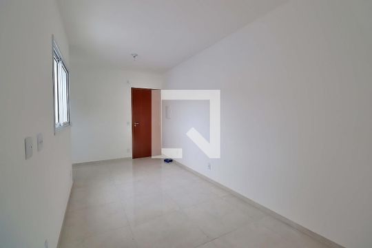 Sala de apartamento à venda com 2 quartos, 80m² em Jardim Las Vegas, Santo André