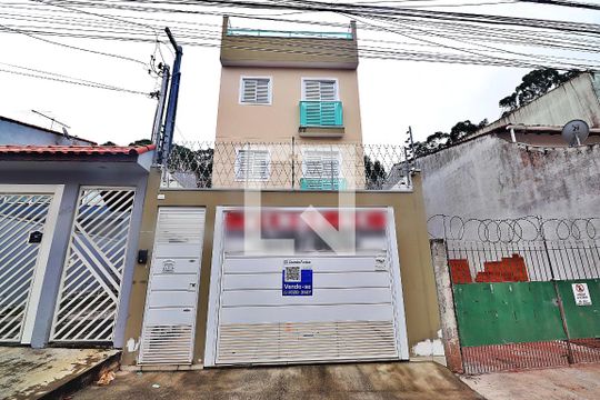 Fachada de apartamento à venda com 2 quartos, 80m² em Jardim Las Vegas, Santo André