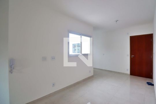 Sala de apartamento à venda com 2 quartos, 80m² em Jardim Las Vegas, Santo André