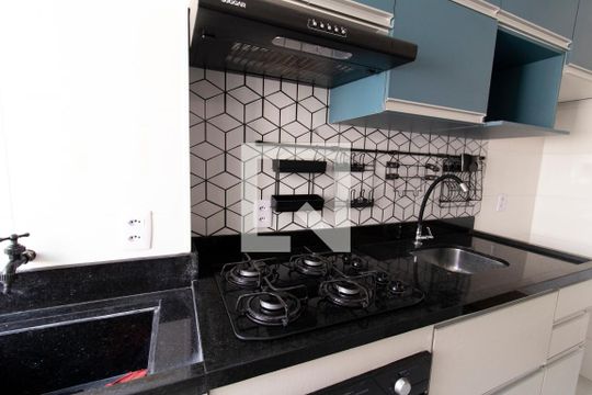 Cozinha de apartamento à venda com 2 quartos, 42m² em Jardim Iris, São Paulo