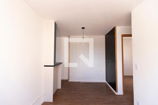 Sala de Estar de apartamento à venda com 2 quartos, 42m² em Jardim Iris, São Paulo