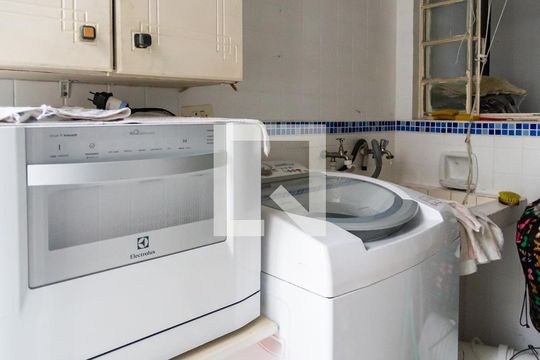 Área de Serviço de apartamento à venda com 2 quartos, 63m² em Centro, Osasco