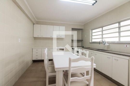 Cozinha de apartamento para alugar com 3 quartos, 180m² em Vila Prudente, São Paulo
