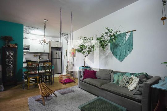 Sala de apartamento para alugar com 2 quartos, 69m² em Jardim Ampliacao, São Paulo