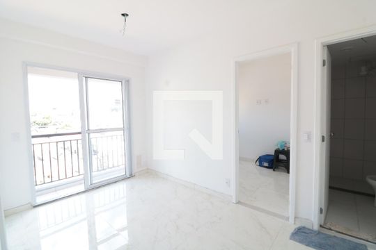 Sala de apartamento à venda com 2 quartos, 38m² em Vila Invernada, São Paulo