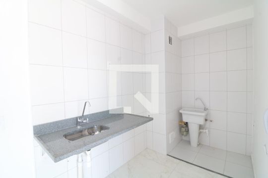 Cozinha e Área de Serviço de apartamento à venda com 2 quartos, 38m² em Vila Invernada, São Paulo