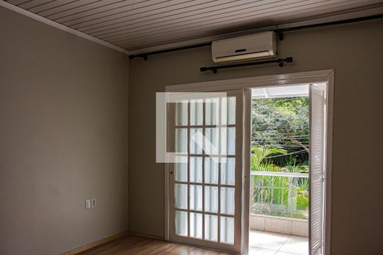 Sacada de casa para alugar com 3 quartos, 150m² em Mato Grande, Canoas