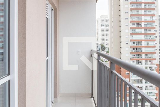 Sacada de apartamento à venda com 1 quarto, 38m² em Água Branca, São Paulo