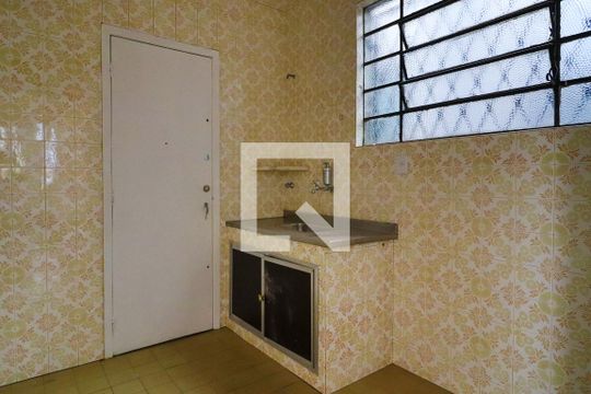 Cozinha  de apartamento à venda com 2 quartos, 72m² em Serra, Belo Horizonte